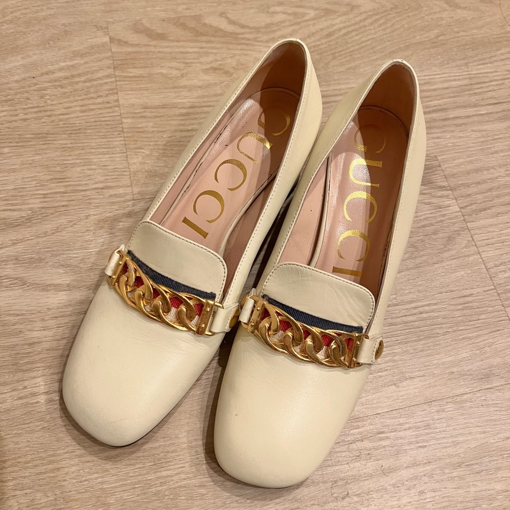 Gucci Sylvie Off White Leather Block Heel Loafers